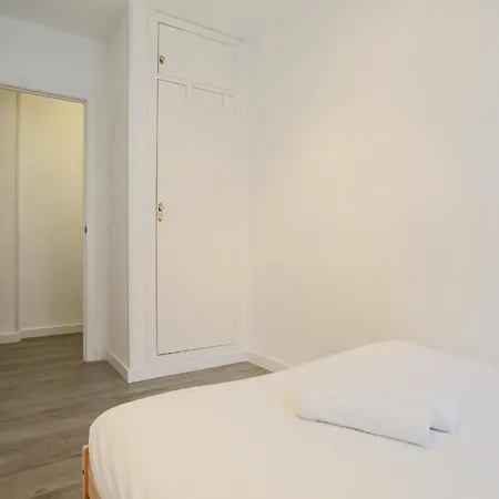 Lofty Justa Feriehus Sevilla