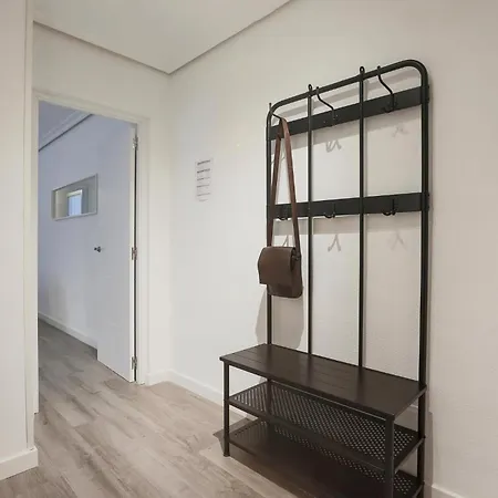 Lofty Justa * 塞维利亚